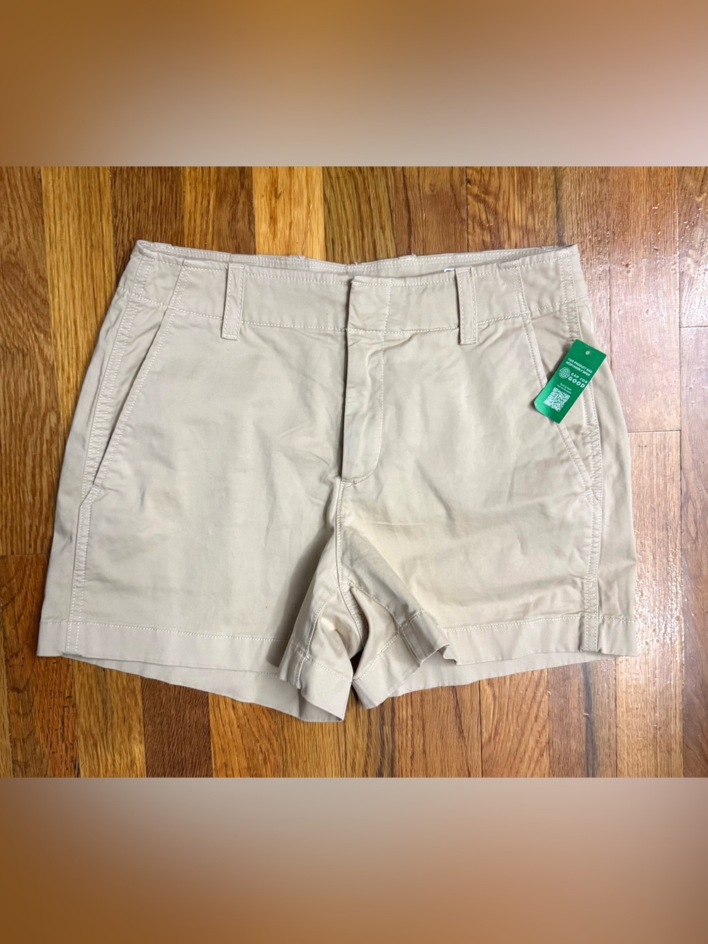 🩳 GAP Women's Cream Cargo Shorts 🩳